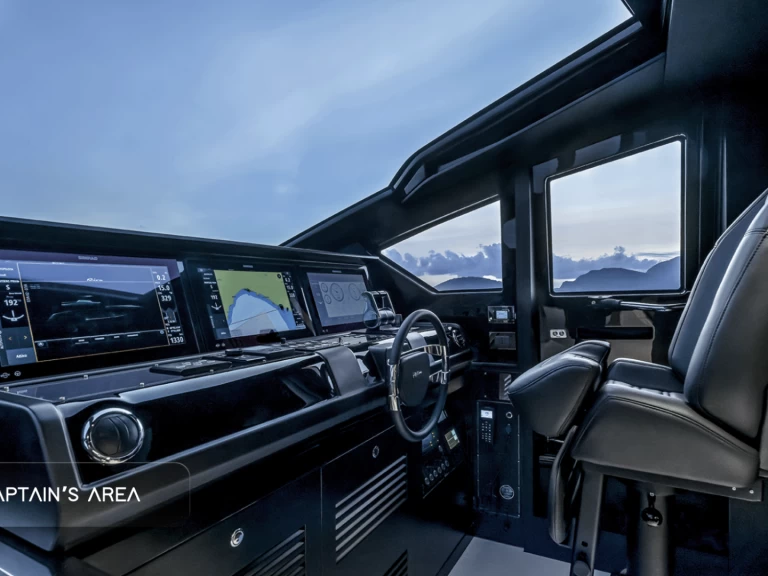 Alquiler de Riva Diva 82ft en Dubai Marina