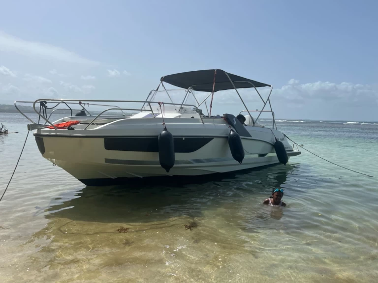 Alquiler de Bénéteau Flyer 7.7 SPACEdeck en Pointe-à-Pitre