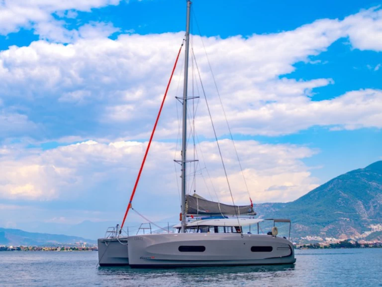 Alquiler Catamarán Excess con o sin  título de navegación