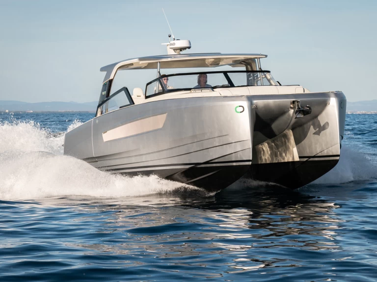 Alquiler Lancha  con o sin  título de navegación