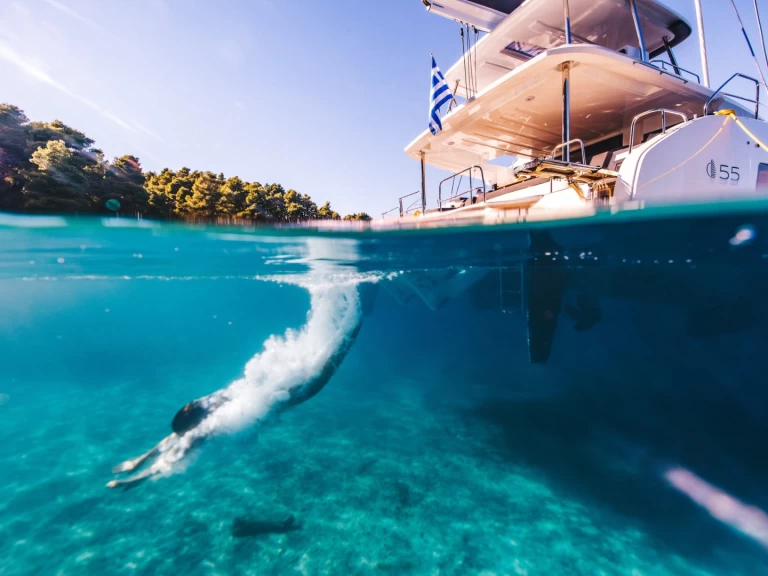 Alquiler de Catamarán, con o sin patrón Lagoon Lefkáda