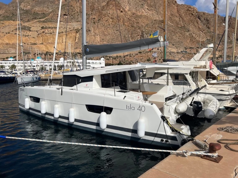 Fountaine Pajot Isla 40 de alquiler a Sant Antoni de Portmany