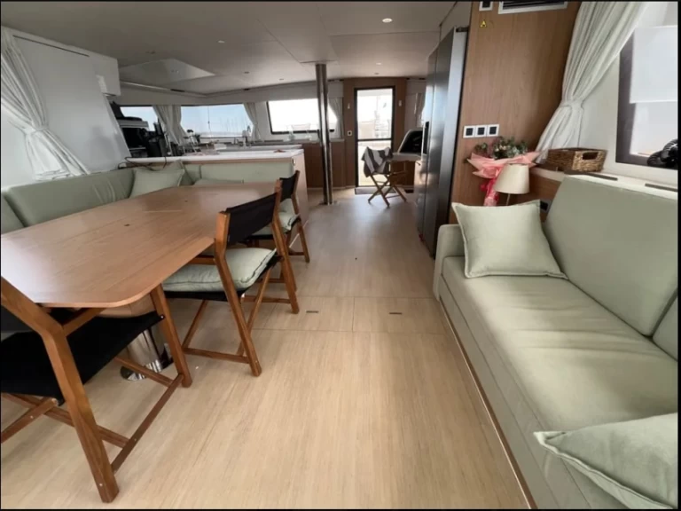 Catamarán para alquilar Aalsmeer al mejor precio