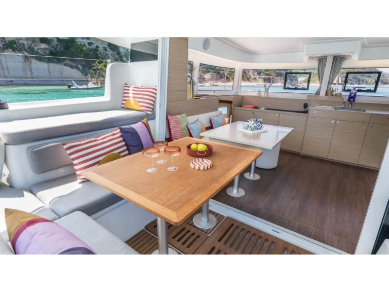 Alquiler Furnari - Lagoon Lagoon 38 en SamBoat