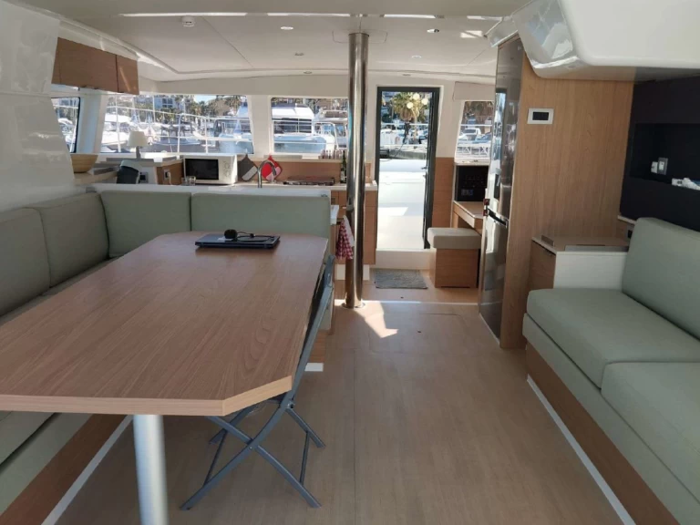 Catamarán para alquilar Cogolin al mejor precio