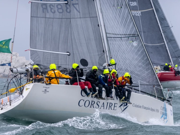 Alquiler de embarcaciones Harley Race BOATS Reflex 38 enGranville en Samboat