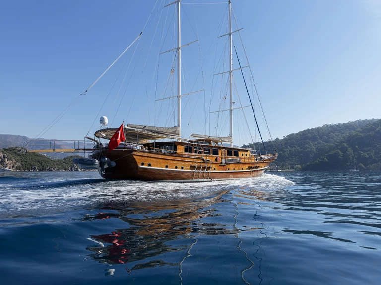 Alquiler Velero Gulet con o sin  título de navegación