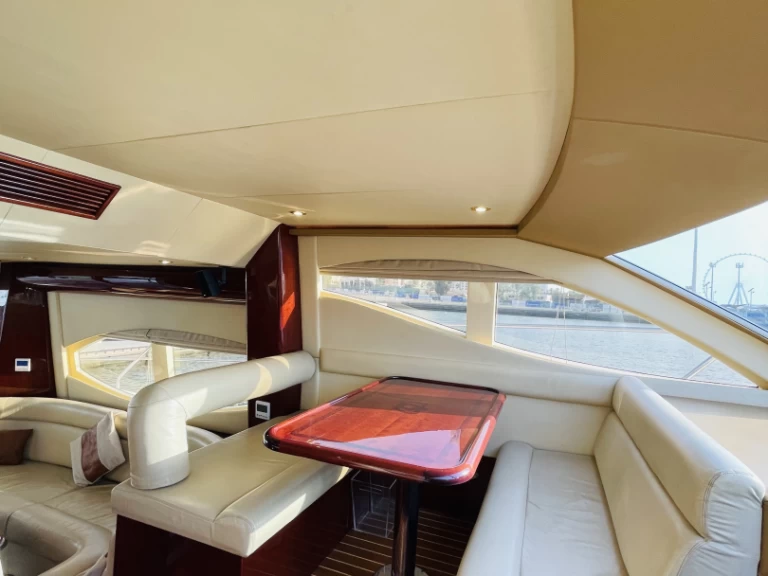 Alquiler Yate de lujo en Dubai Marina - Majesty Yachts MAJESTY 50
