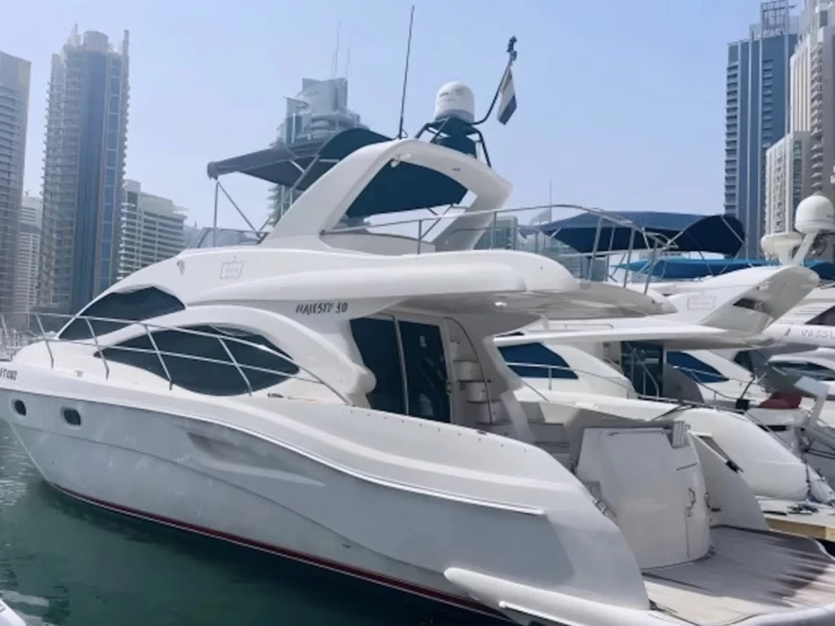 Yate de lujo para alquilar Dubai Marina al mejor precio