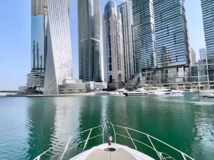 Yate de lujo para alquilar Dubai Marina al mejor precio