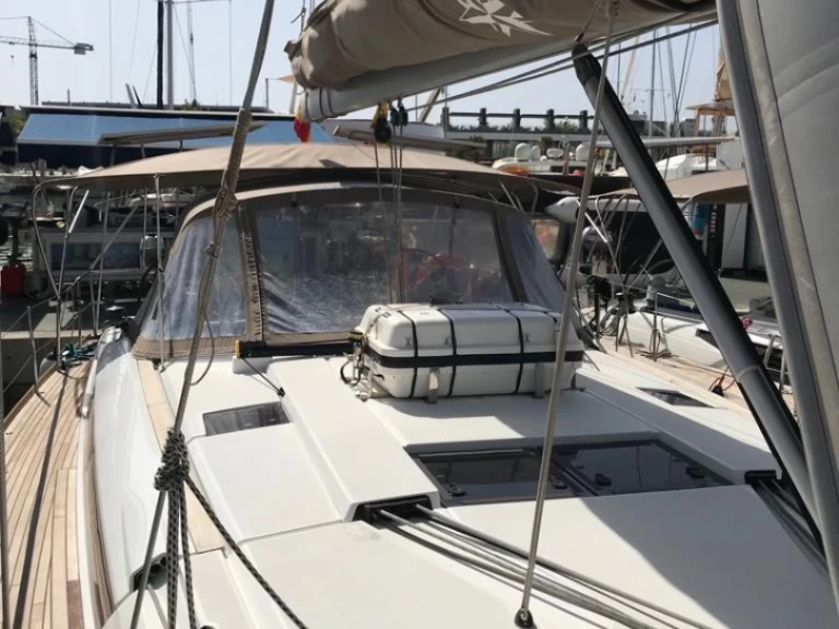 Jeanneau Sun Odyssey 519 de alquiler a Horta