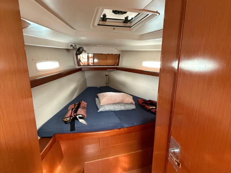 Alquiler Velero Bénéteau con o sin  título de navegación