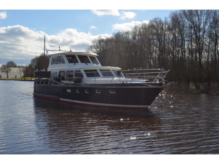 Alquiler de barcos Drachten barato de Renal 50 Pilot