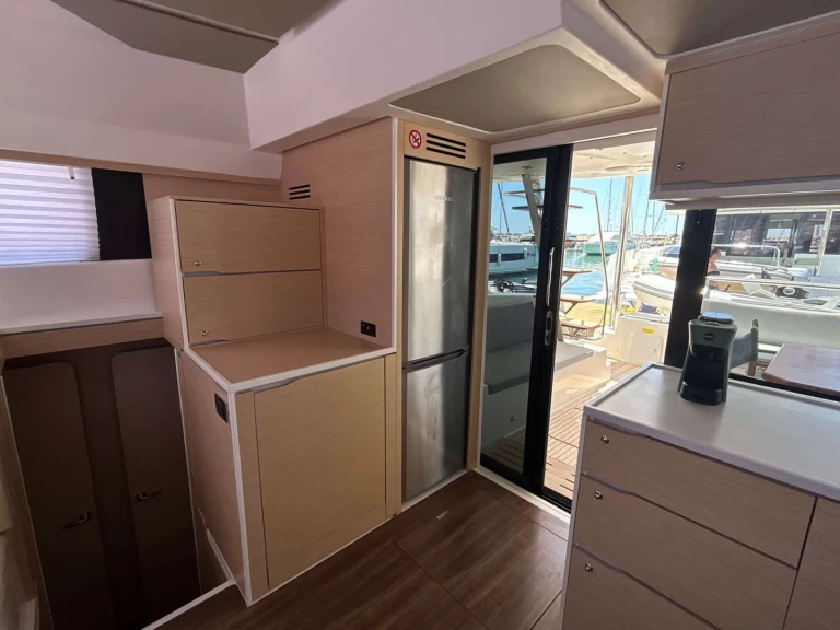 Cervetti Cervetti 44  de alquiler a Salerno