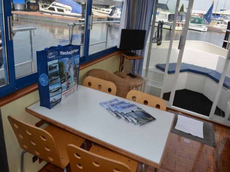 Alquiler de barcos Drachten barato de Safari Houseboat 1050