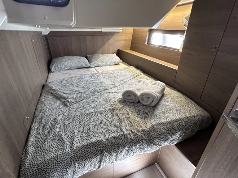 Alquiler de Velero, con o sin patrón Bénéteau Split