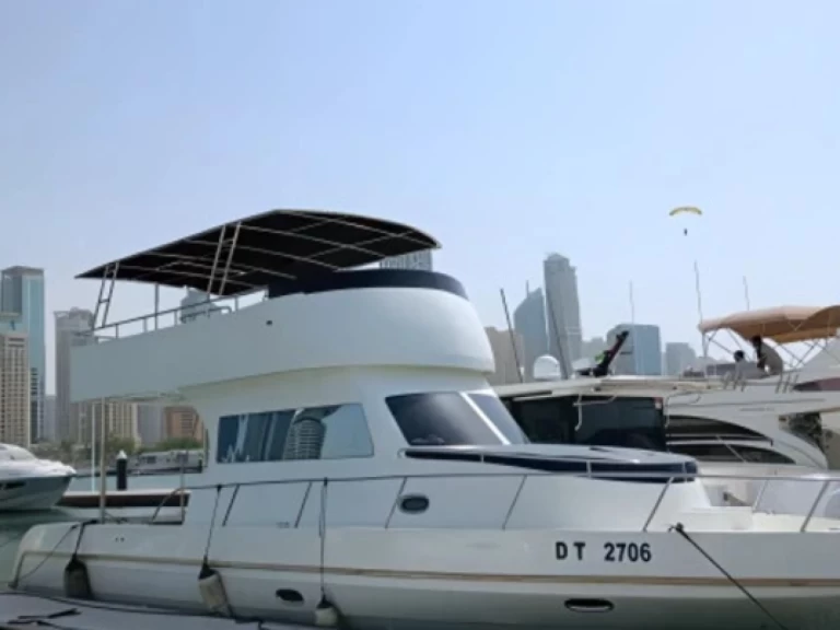 Alquiler Yate de lujo en Dubai Marina - Riviera 42 