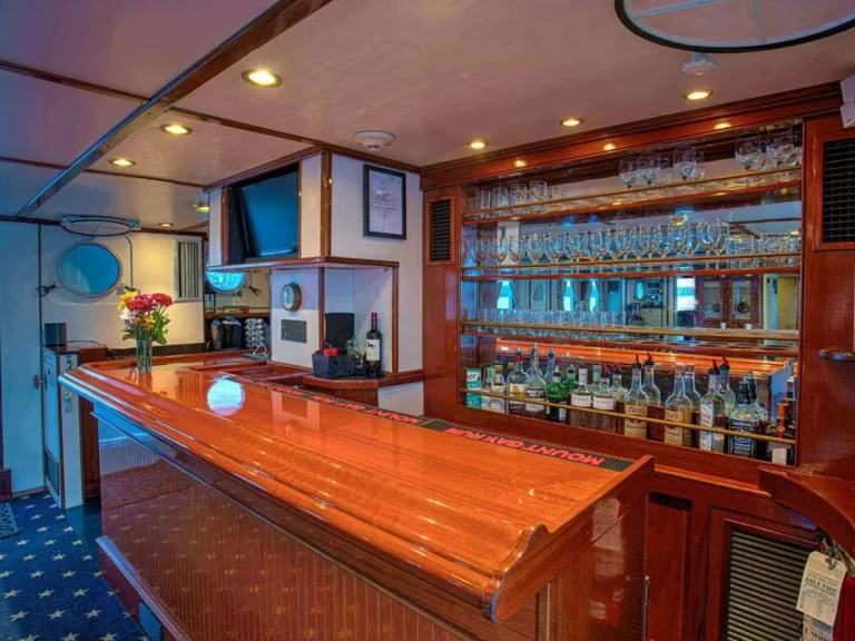 Alquiler de embarcaciones Palmer Johnson Arabella enSaint Thomas Island en Samboat