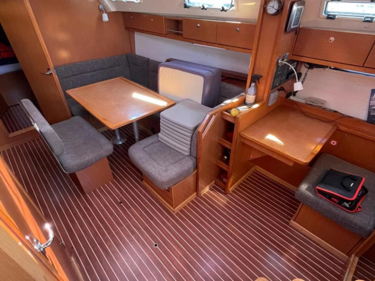 Alquiler Velero en Pula - Bavaria Cruiser 40 S