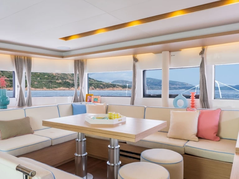 Alquiler de Lagoon Lagoon 51 en Kaštela