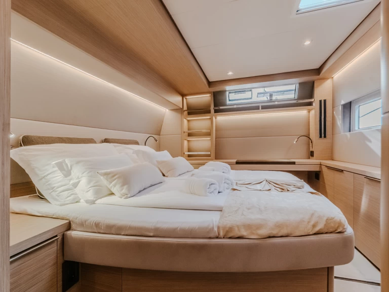 Alquiler de Lagoon Lagoon 55 en Kaštela