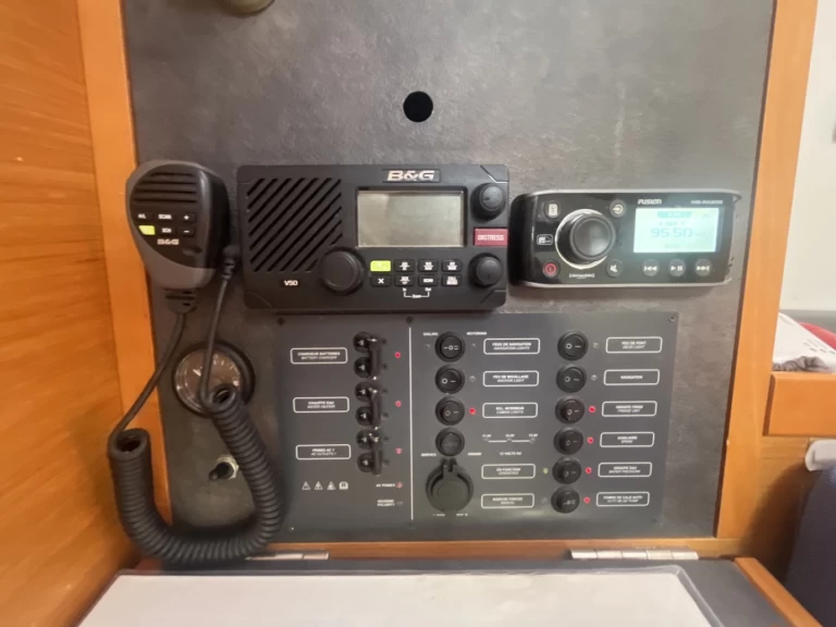 Velero para alquilar Sukošan al mejor precio