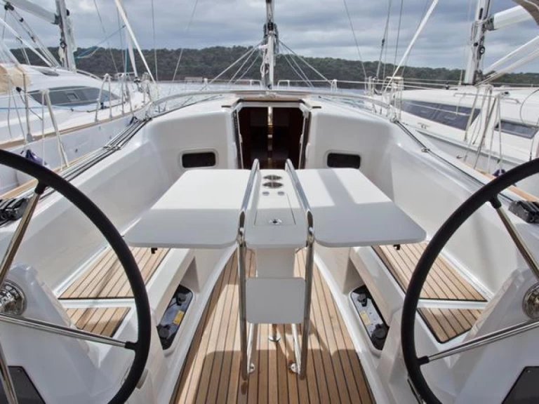 Alquiler Pula - Jeanneau Sun Odyssey 349 en SamBoat