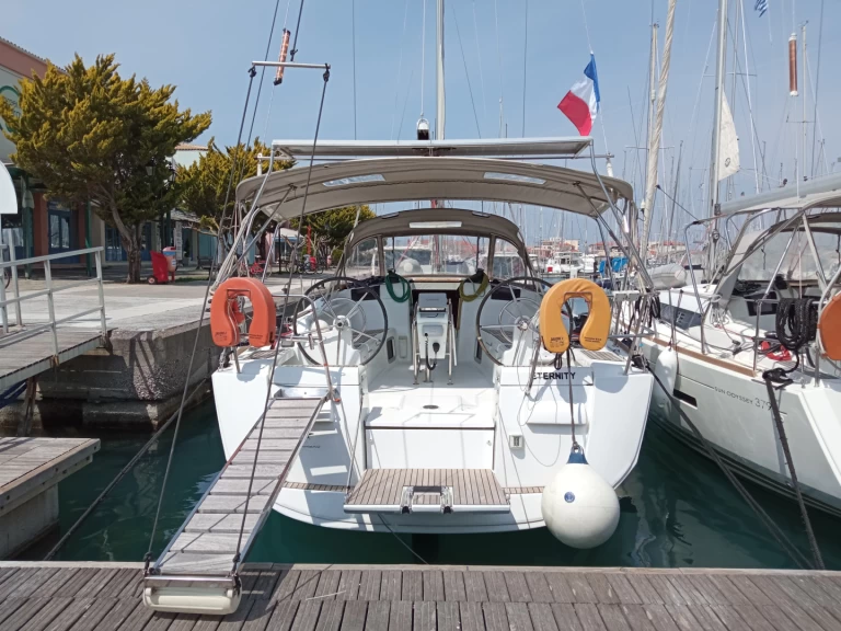 Jeanneau Sun Odyssey 409 de alquiler a Lefkáda