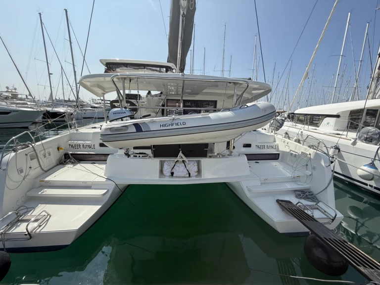 Catamarán para alquilar Split al mejor precio