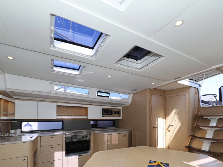 Alquiler de barcos Pula barato de Dufour 44