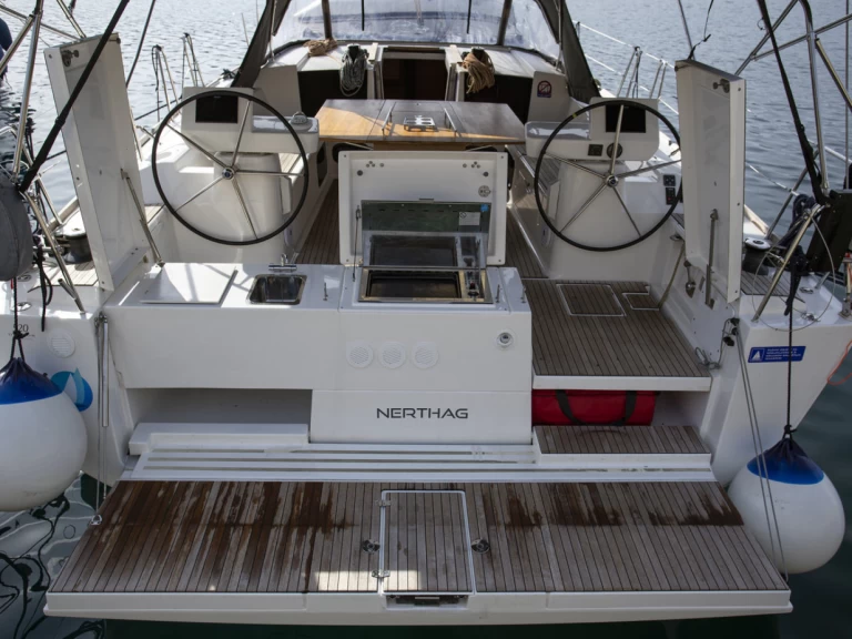 Alquiler de barcos Pula barato de Dufour 520 Grand Large