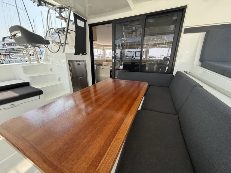 Alquiler de embarcaciones Lagoon Lagoon 42 enSplit en Samboat