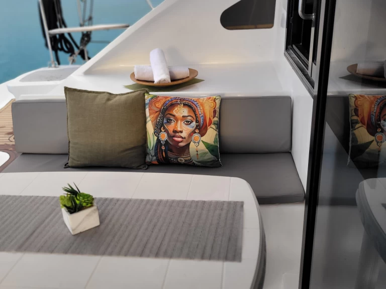 Alquiler de Sea Tribe Yachts Sea-Tribe DH550 en Mahé