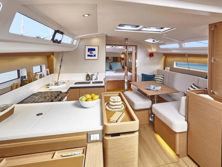 Jeanneau Sun Odyssey 440 de alquiler a Punat