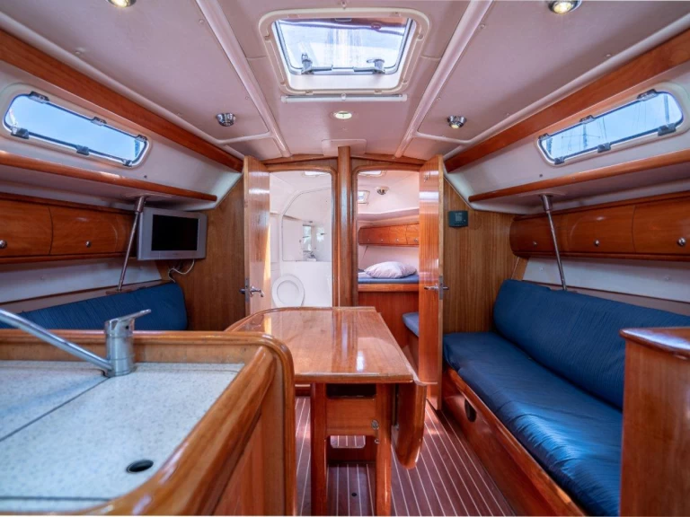 Bavaria Bavaria 36 Cruiser de alquiler a Trogir