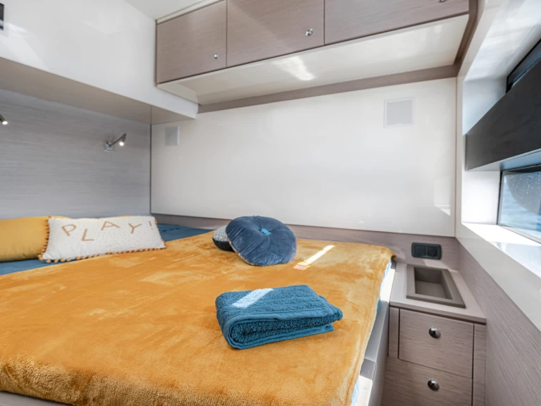 Alquiler Catamarán Aventura con o sin  título de navegación