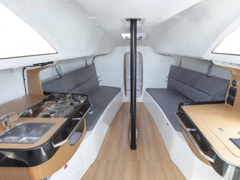 Alquiler de embarcaciones Jeanneau SUN FAST 3300 enLa Trinité-sur-Mer en Samboat