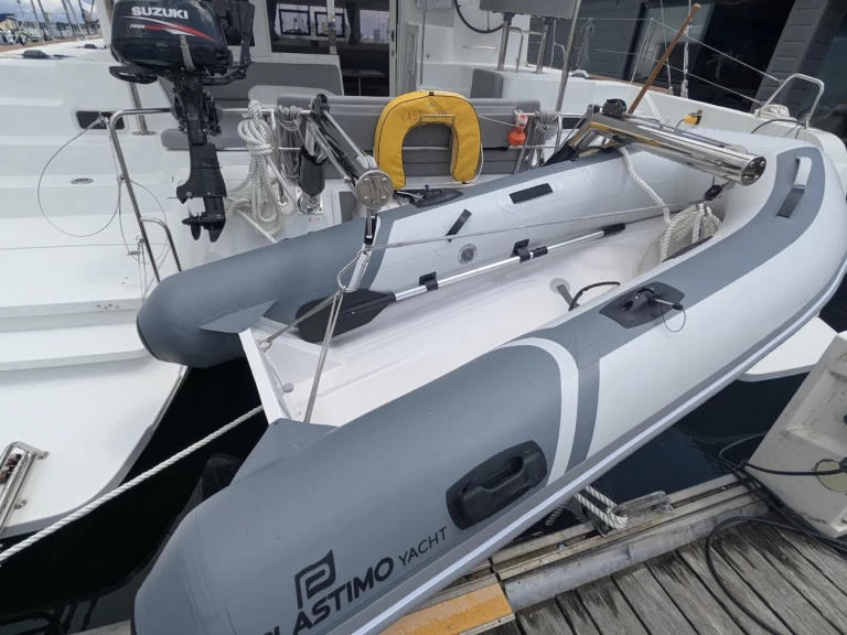 Alquiler de Catamarán, con o sin patrón Lagoon Bas du Fort