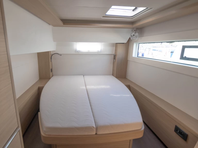 Alquiler Catamarán Lagoon con o sin  título de navegación