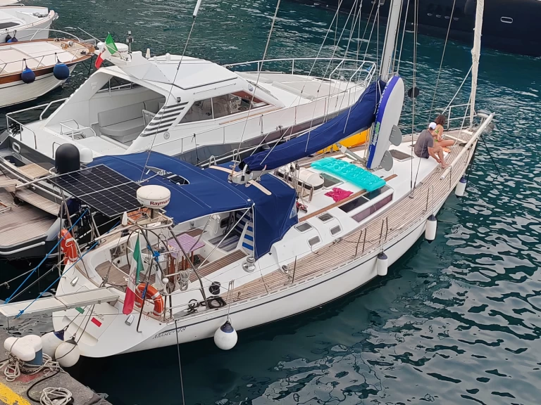 Velero para alquilar Castellammare di Stabia al mejor precio