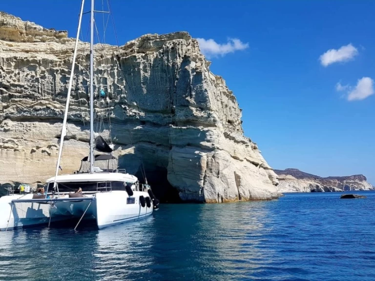Alquiler de Catamarán, con o sin patrón Lagoon Paros (Isla)