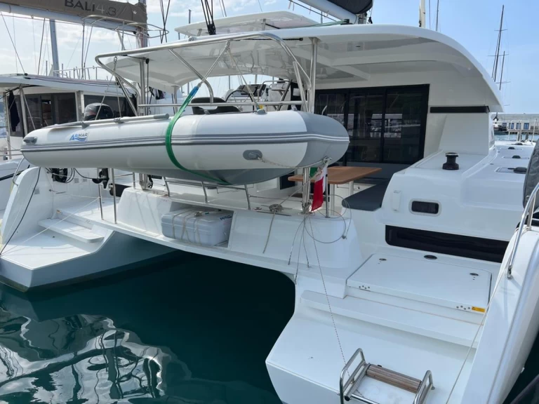 Catamarán para alquilar Capo d'Orlando al mejor precio