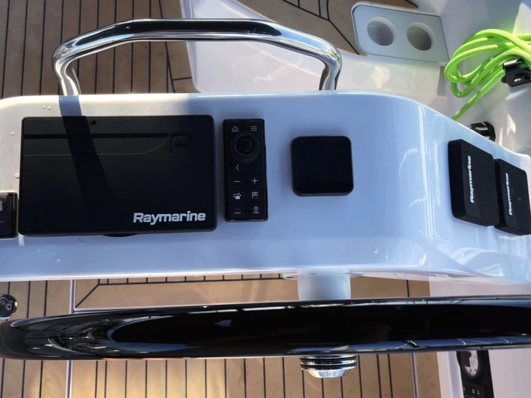 Elan Elan E6 de alquiler a Split