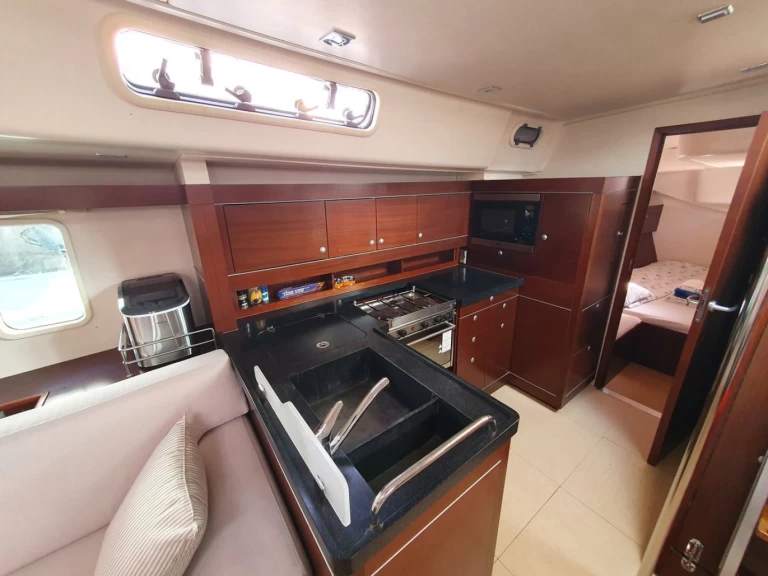 Alquiler Velero en Split - Hanse Hanse 545