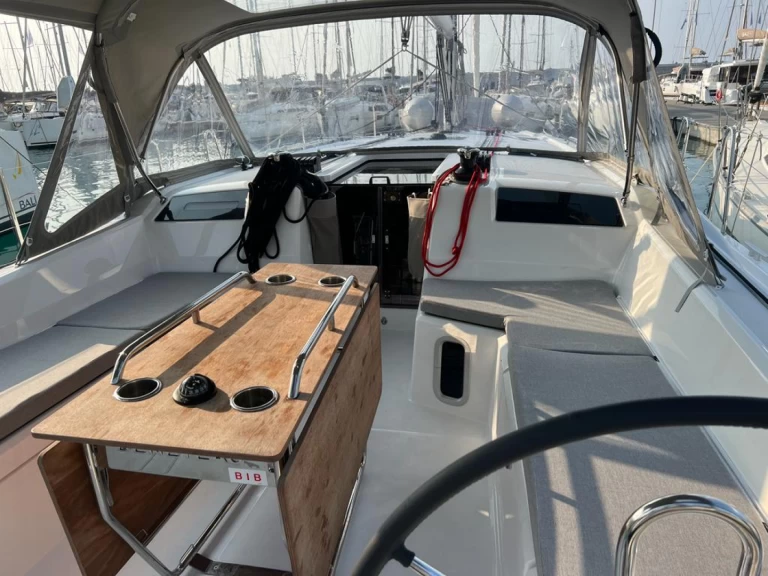 Alquiler Velero Bénéteau con o sin  título de navegación