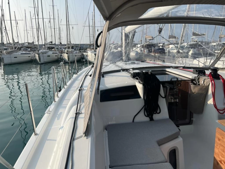 Alquiler de Bénéteau Oceanis 40.1 en Capo d'Orlando