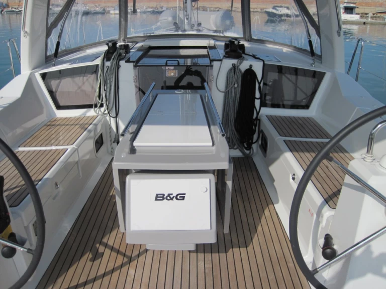 Velero para alquilar Capo d'Orlando al mejor precio