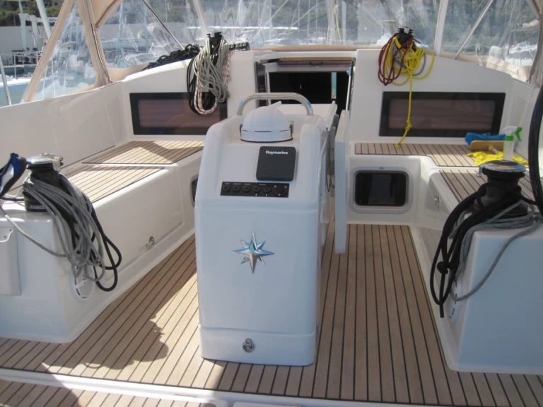 Alquiler de Jeanneau Sun Odyssey 440 en Capo d'Orlando