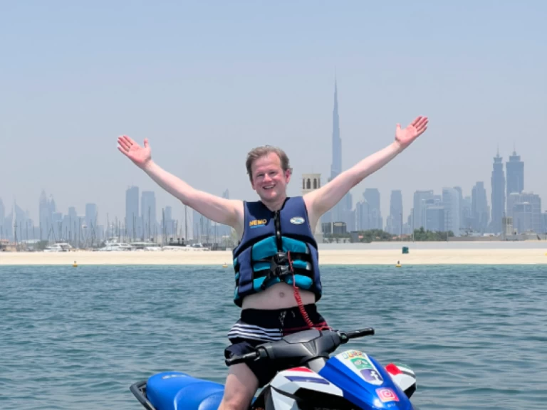 Alquiler de Moto de agua, con o sin patrón Yamaha Dubai Marina