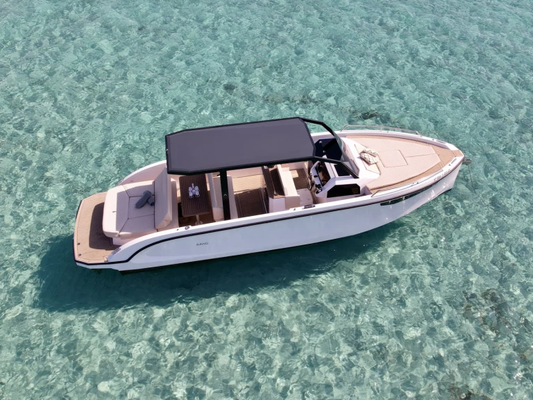 Alquiler de Rand Archipelago 32 en Marina Ibiza